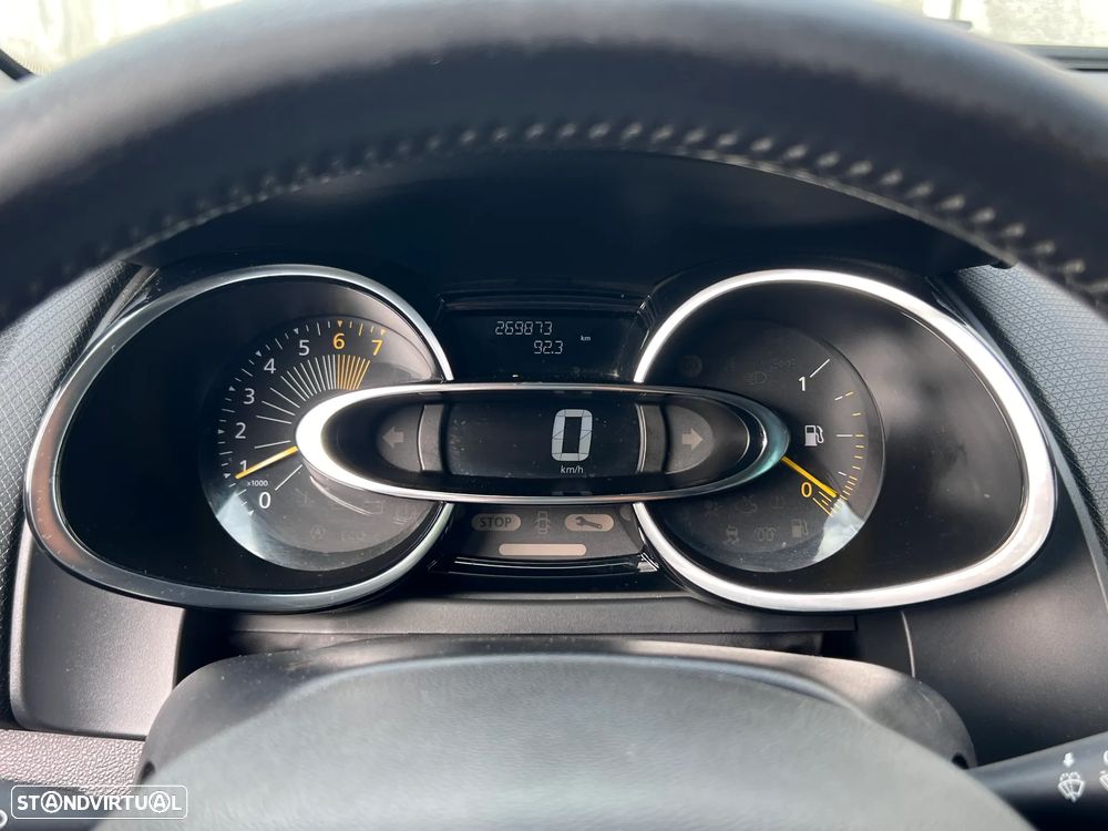 Renault Clio 0.9 TCe Limited - 17