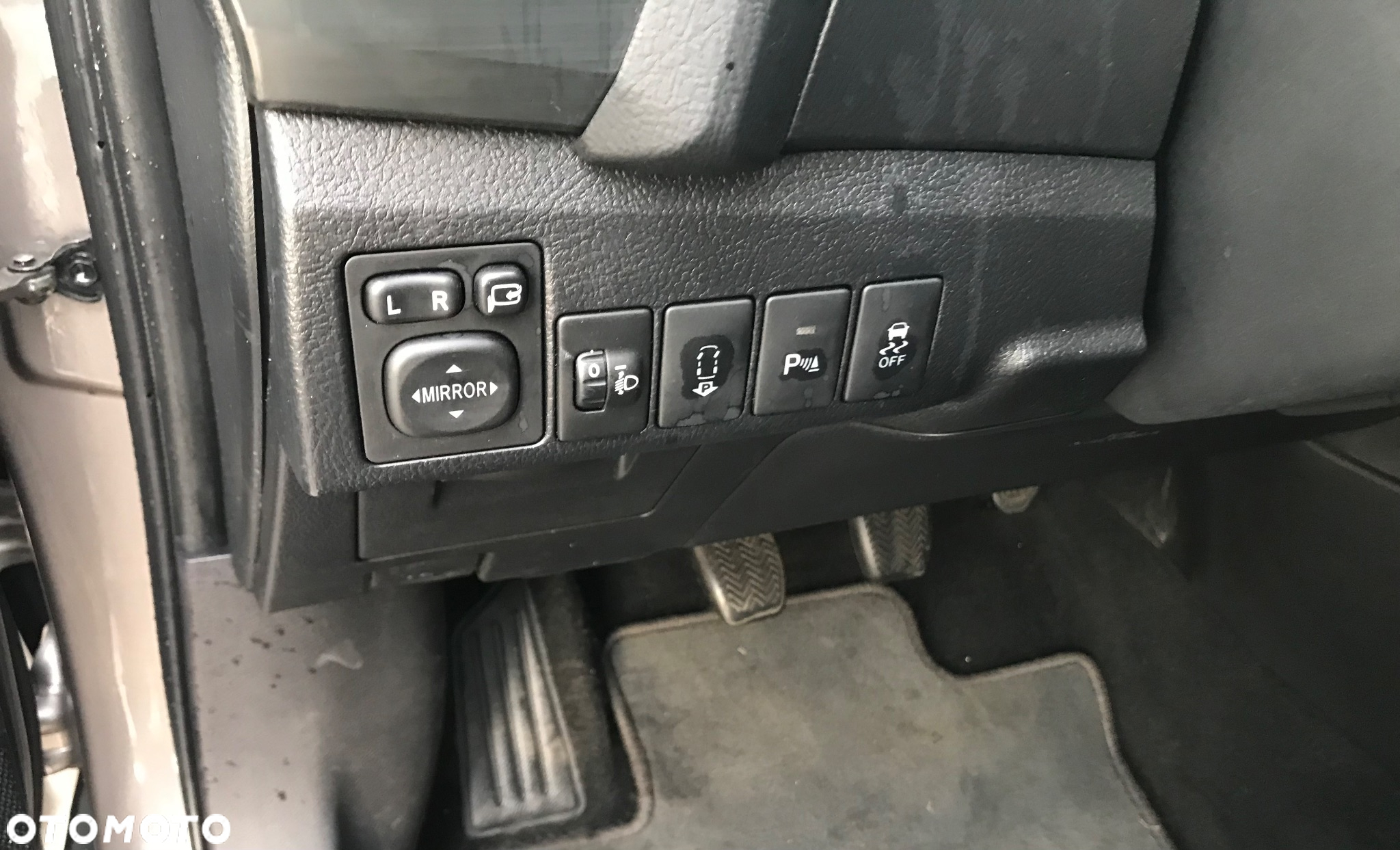 Toyota Auris - 15