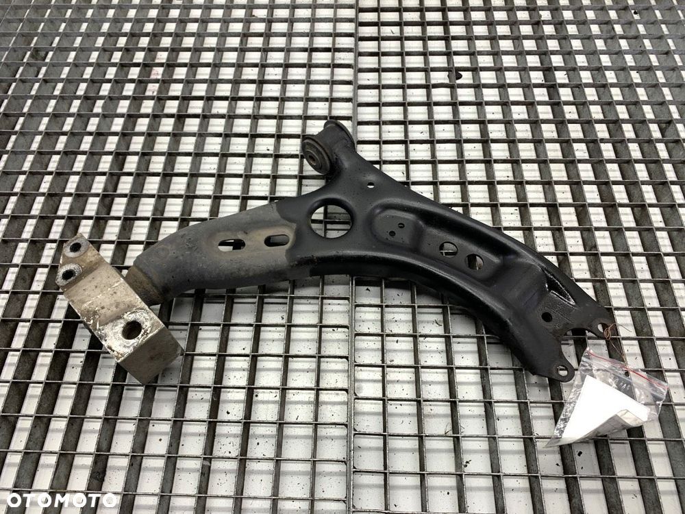 WAHACZ PRAWY PRZÓD  VW PASSAT B7 (362) 2010 - 2015 2.0 TDI 103 kW [140 KM] olej napędowy 2010 - - 1