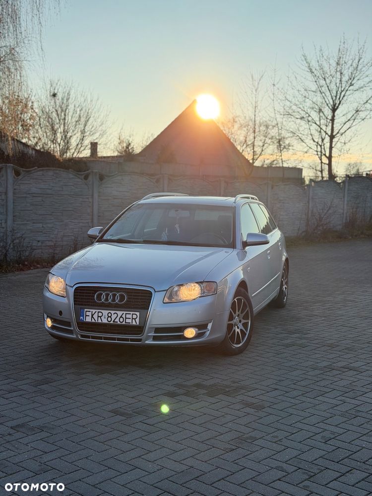 Audi A4 Avant 2.0 TDI - 1
