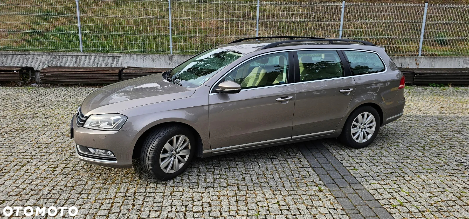 Volkswagen Passat 1.8 TSI Comfortline DSG - 2