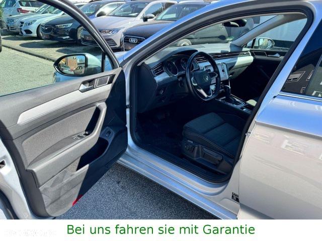 Volkswagen Passat 2.0 TSI Business DSG - 17