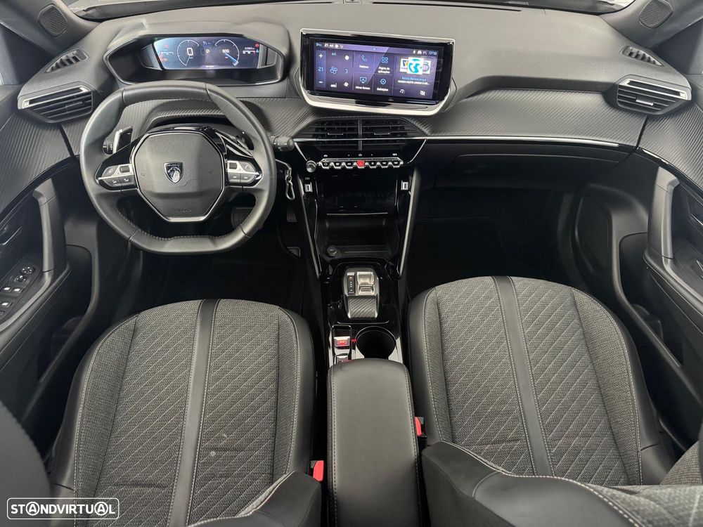 Peugeot 2008 1.2 PureTech Allure EAT8 - 15
