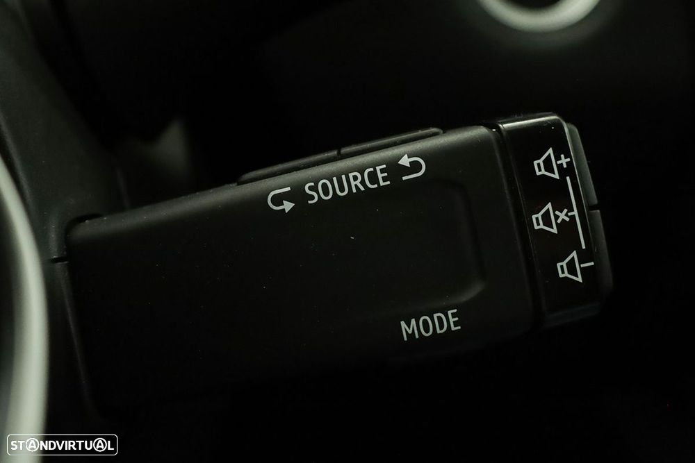 Renault Captur 1.0 TCe Techno Bi-Fuel - 19