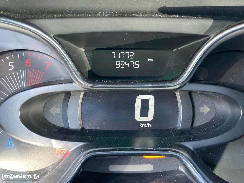 Renault Captur 0.9 TCE Exclusive - 3