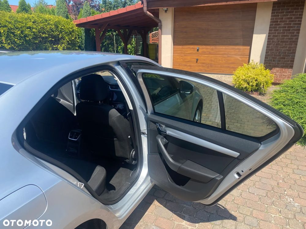 Skoda Octavia 1.4 TSI Ambition - 13