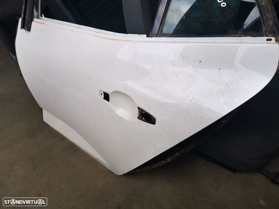 RENAULT MEGANE IV 2018 PORTA TRÁS ESQ PT300 - 2