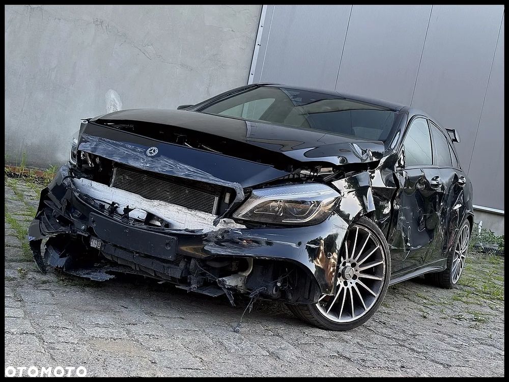 Mercedes-Benz Klasa A 45 AMG 4-Matic - 9
