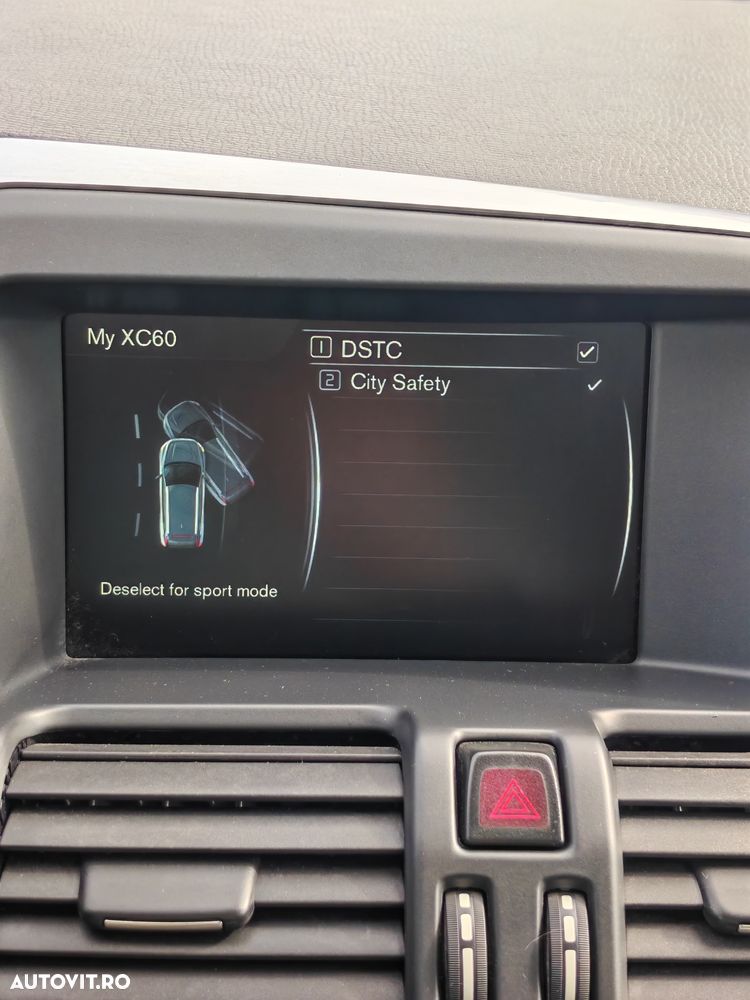 Volvo XC 60 D3 Geartronic Momentum - 16