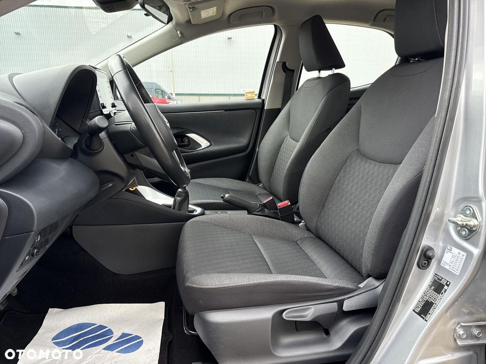 Toyota Yaris - 15