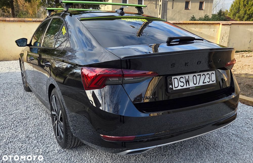 Skoda Octavia 1.5 TSI ACT Sportline - 9