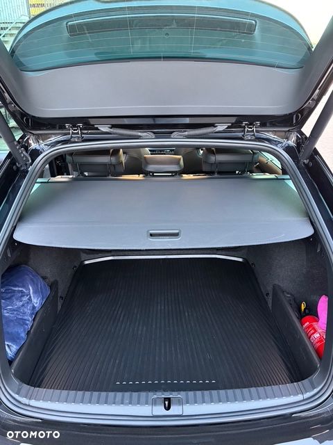Skoda Octavia 2.0 TDI DSG RS - 11