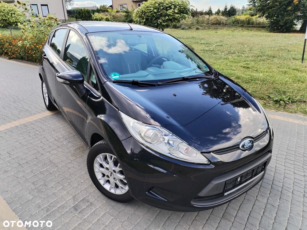 Ford Fiesta - 2