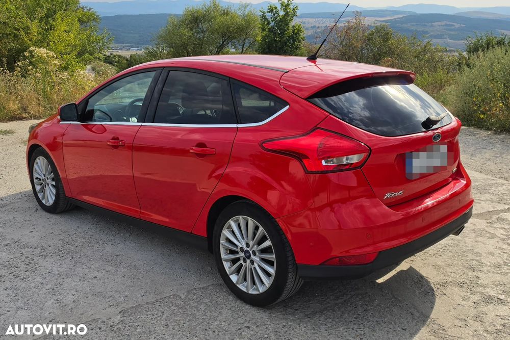 Ford Focus 1.5 EcoBoost Titanium - 2