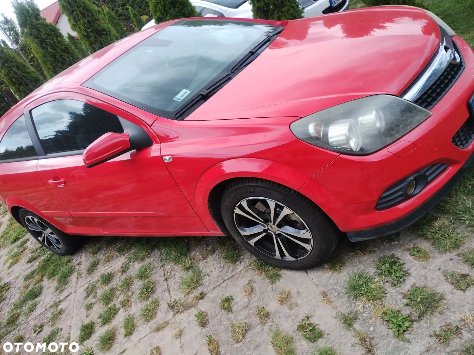 Opel Astra III GTC 1.6 Cosmo - 1