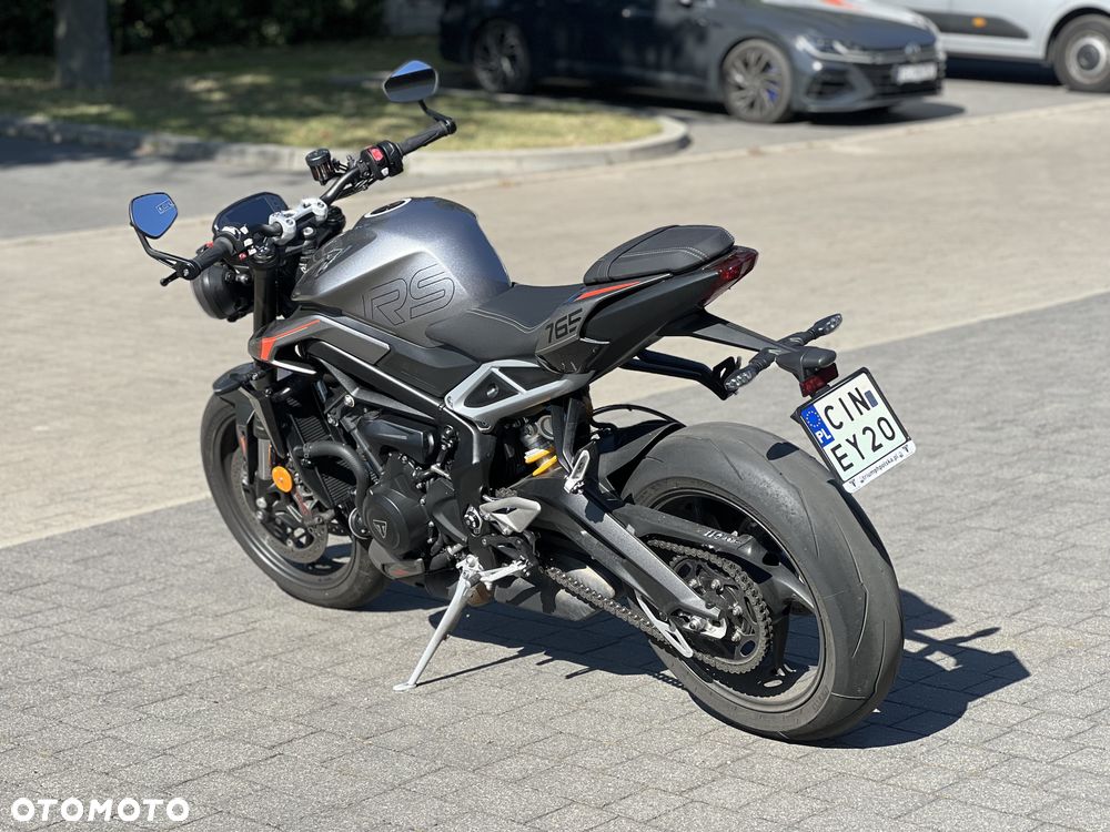 Triumph Street Triple - 3