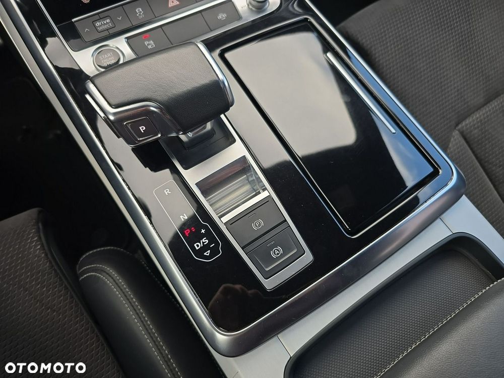 Audi Q8 45 TDI mHEV Quattro Tiptronic - 14