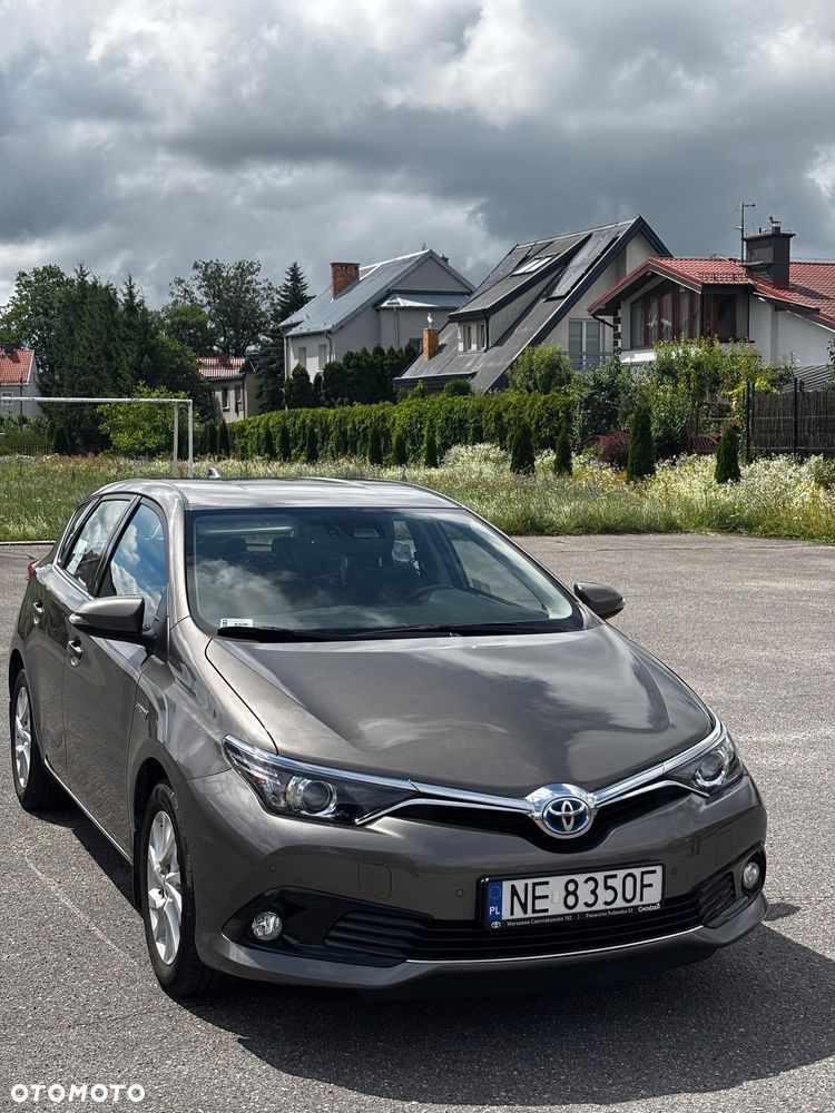 Toyota Auris - 1