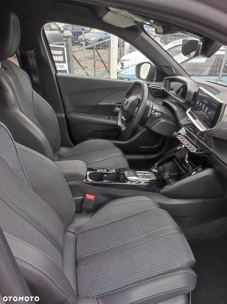 Peugeot 2008 1.2 PureTech GT S&S EAT8 - 9