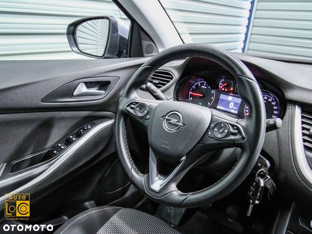 Opel Grandland X 1.2 T Enjoy S&S - 28