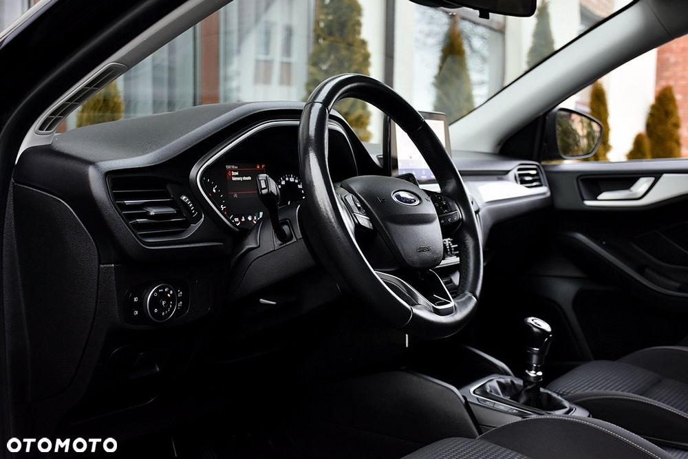 Ford Focus 1.5 EcoBlue STart-Stopp-System TITANIUM - 17