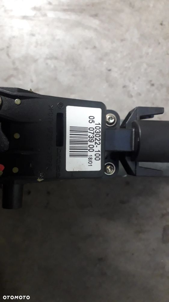 silniczek szyby przód lewy prawy 8L3959802 8L3959801A3 8L 1.6 lift - 2