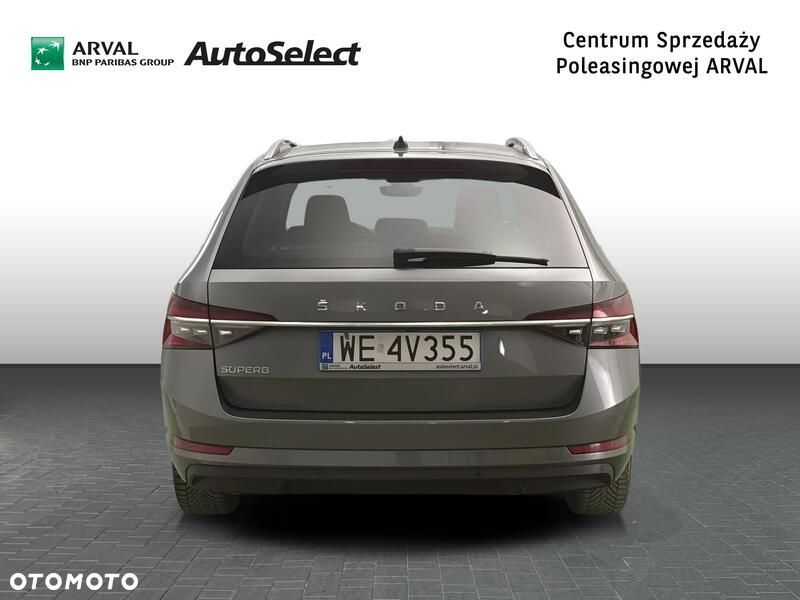 Skoda Superb 2.0 TDI SCR Style DSG - 5