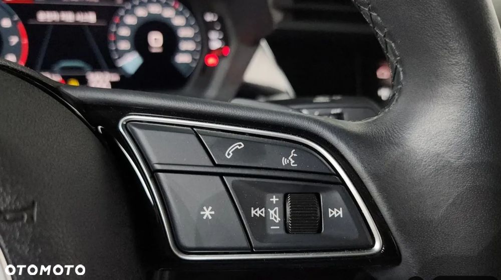 Audi A3 Limousine 40 TFSI quattro S tronic advanced - 17