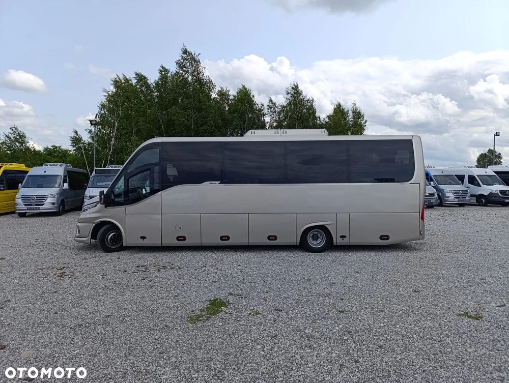 Iveco Mercus Daily 70C21 - 11