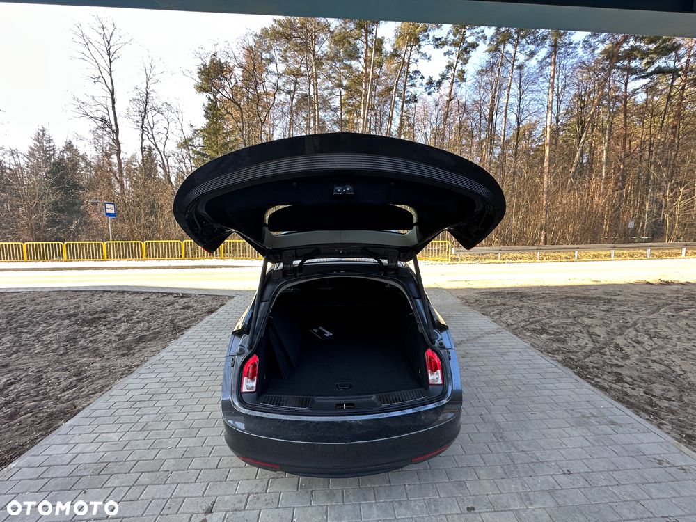 Opel Insignia - 9