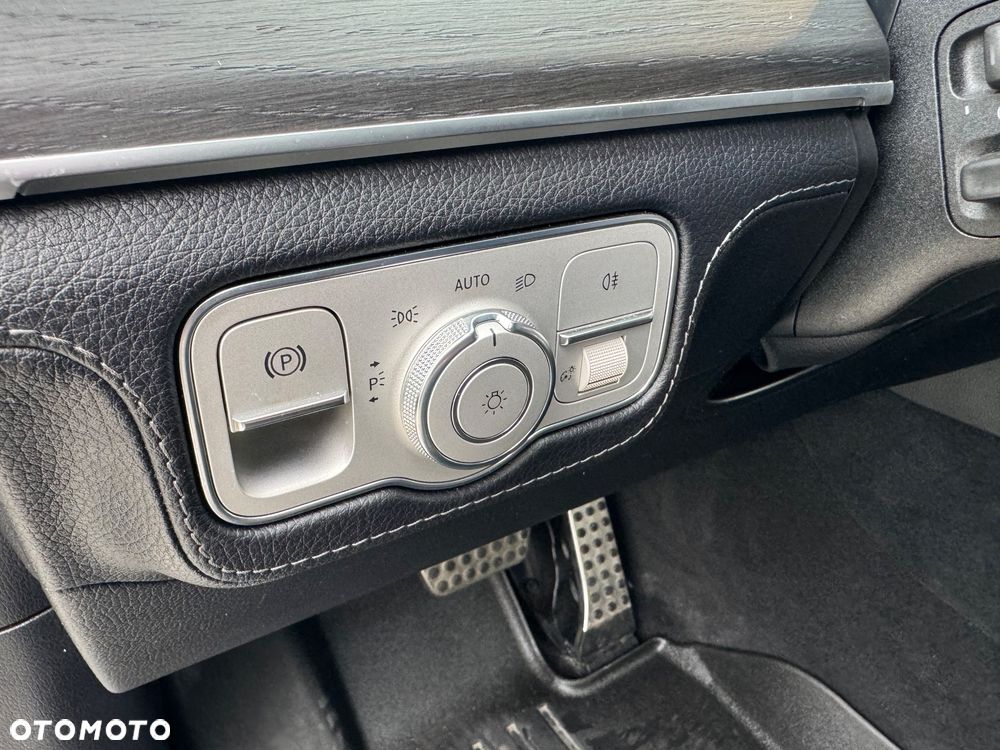 Mercedes-Benz GLE AMG 53 4-Matic Premium Plus - 23