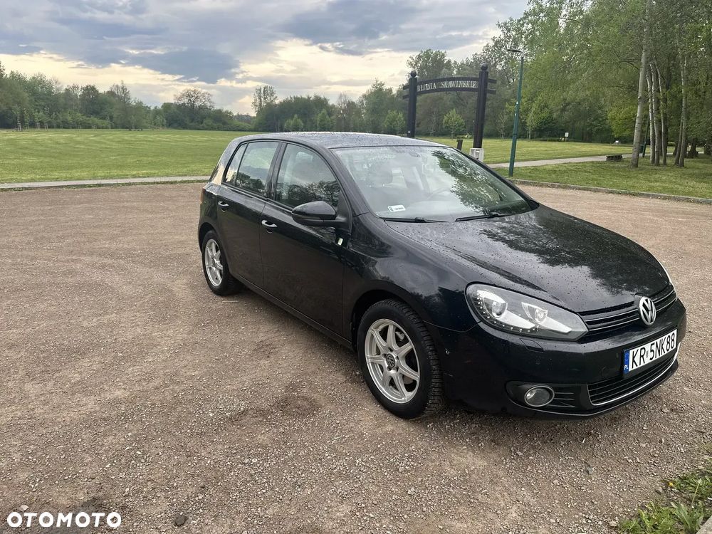 Volkswagen Golf 1.6 TDI Highline DSG - 1