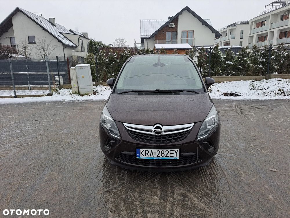 Opel Zafira Tourer 1.4 Turbo Innovation - 2