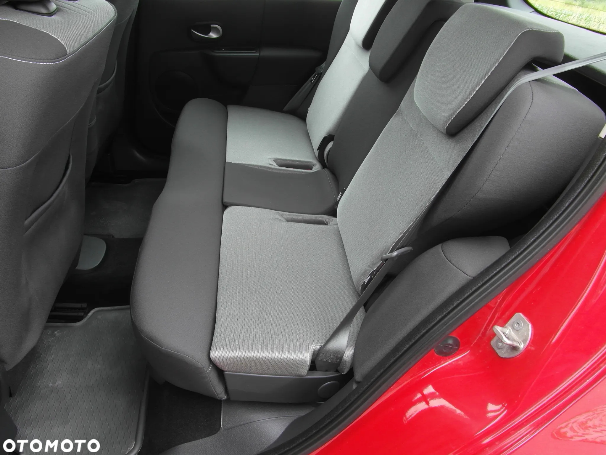 Renault Modus 1.6 16V ESP Dynamique - 30
