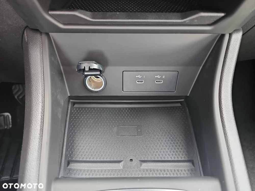 Renault Captur - 18