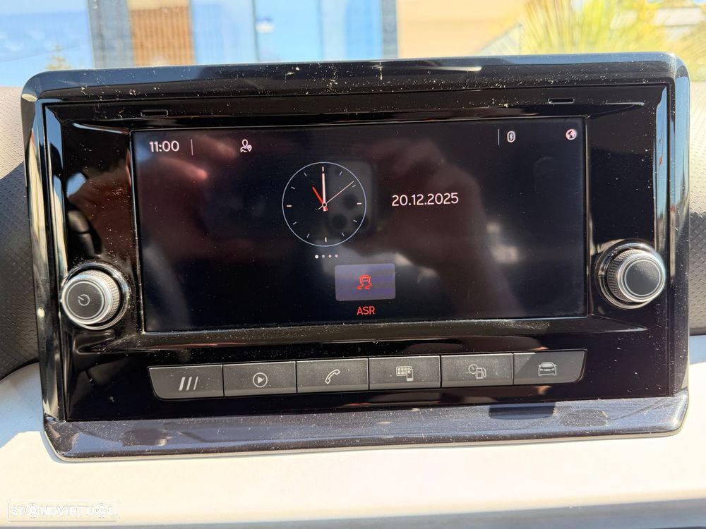 SEAT Arona 1.0 TSI Style DSG - 23