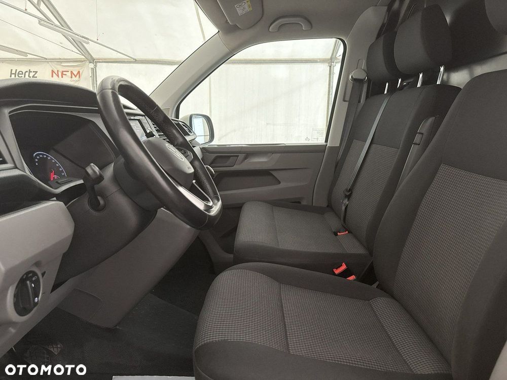 Volkswagen Transporter - 12