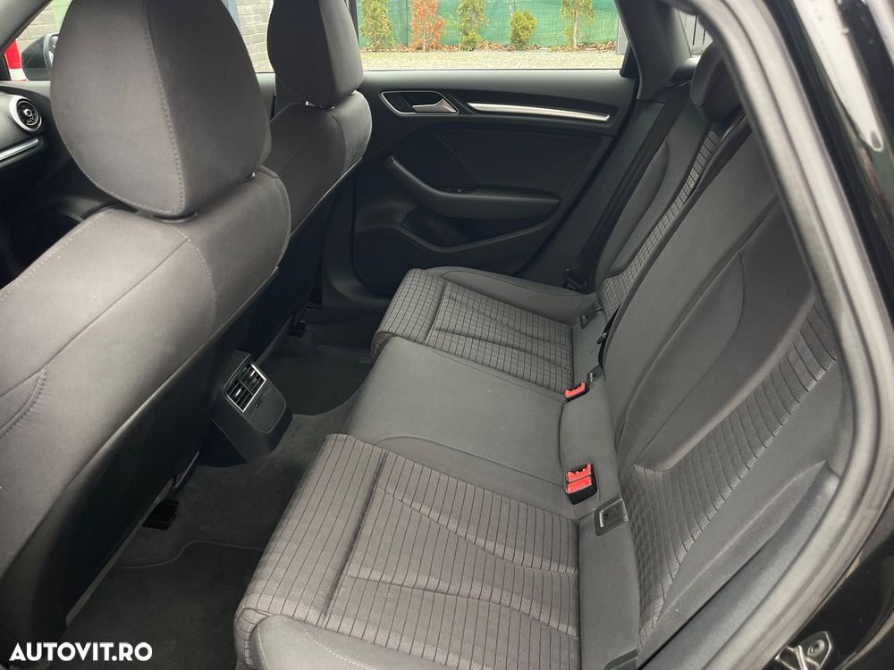 Audi A3 1.6 TDI Limousine S tronic sport - 30