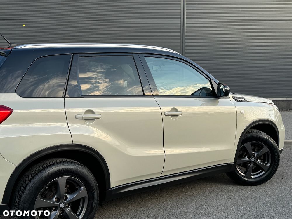 Suzuki Vitara 1.6 Premium 4WD - 14