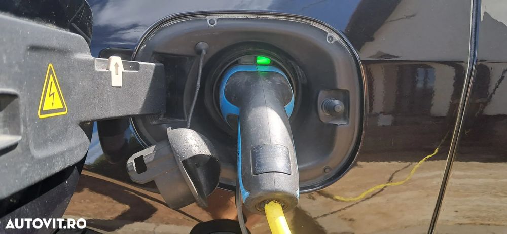 Volvo V60 D6 Summum - 3