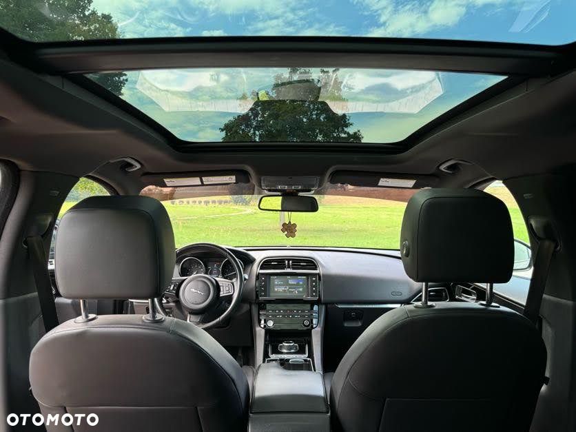 Jaguar F-Pace 2.0 i4P AWD Prestige - 5