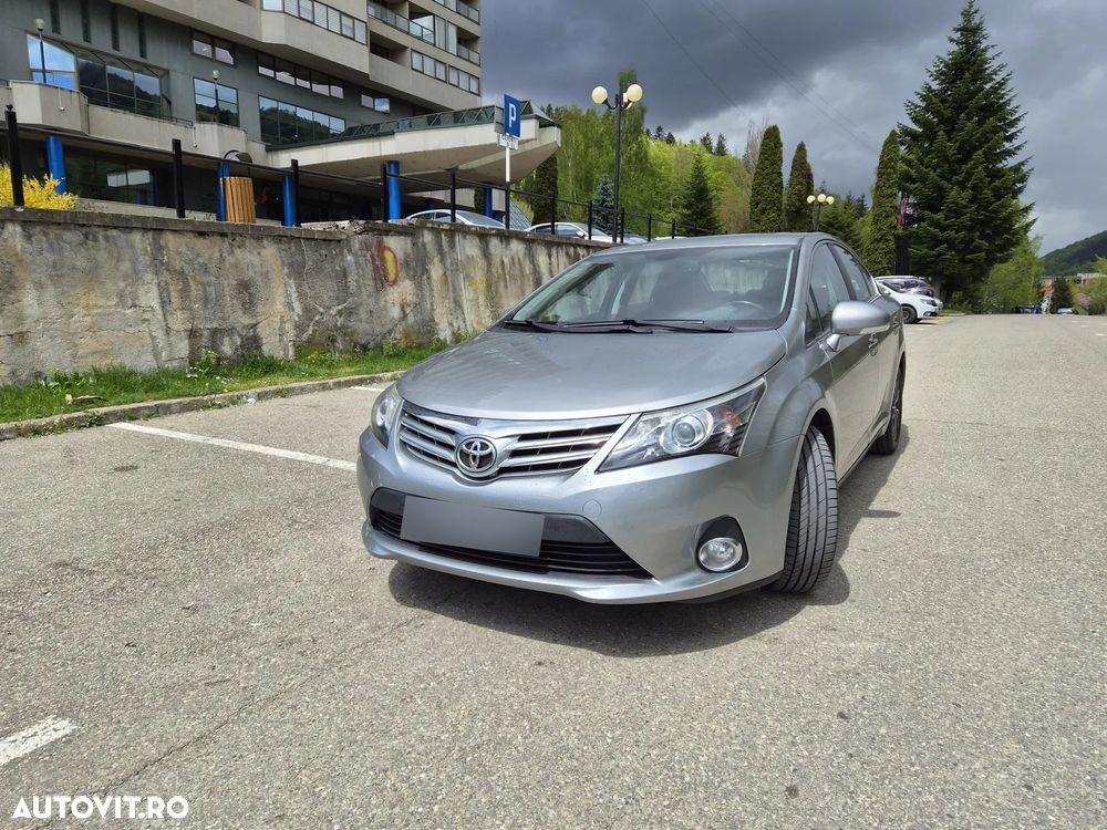Toyota Avensis 2.0 D-4D Elegance - 4