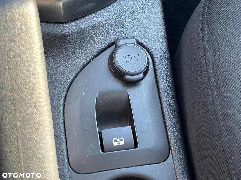 Peugeot 308 1.6 Premium - 36