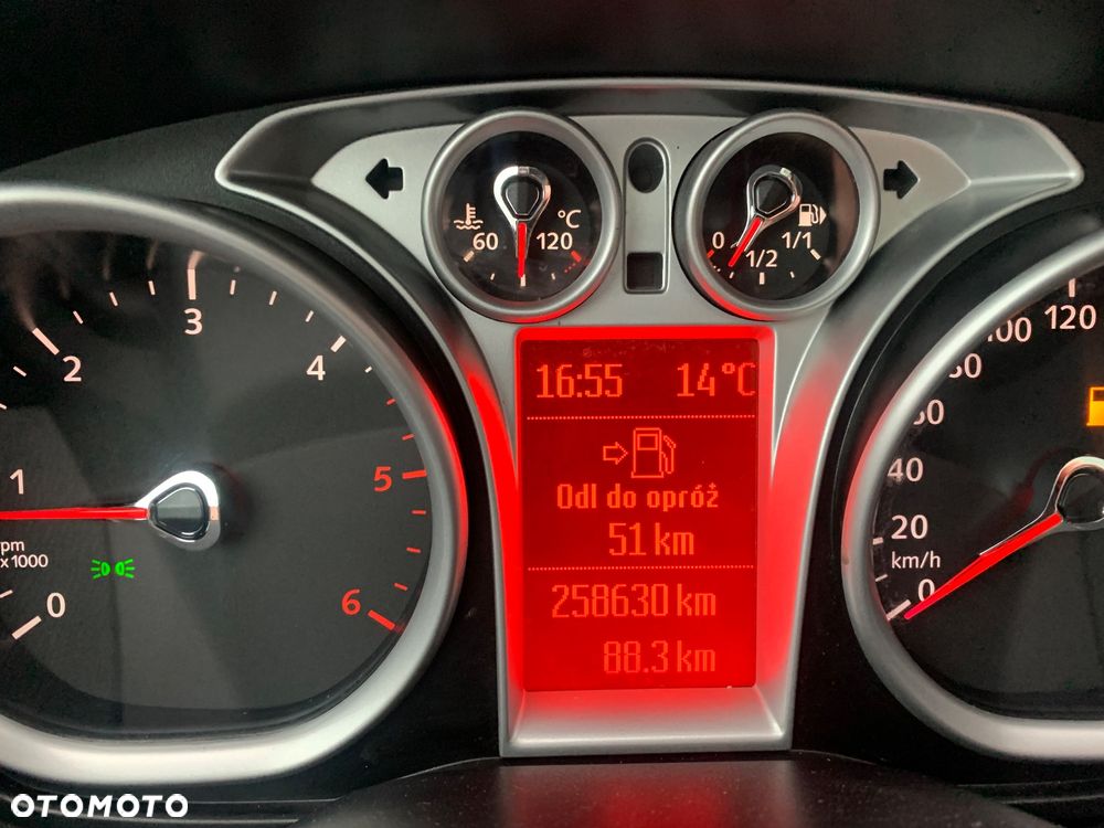 Ford Kuga 2.0 TDCi 4WD Titanium - 17