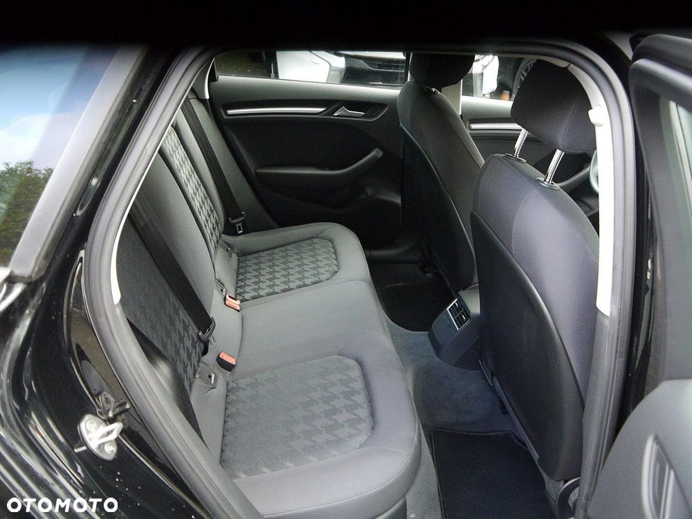 Audi A3 Sportback - 30