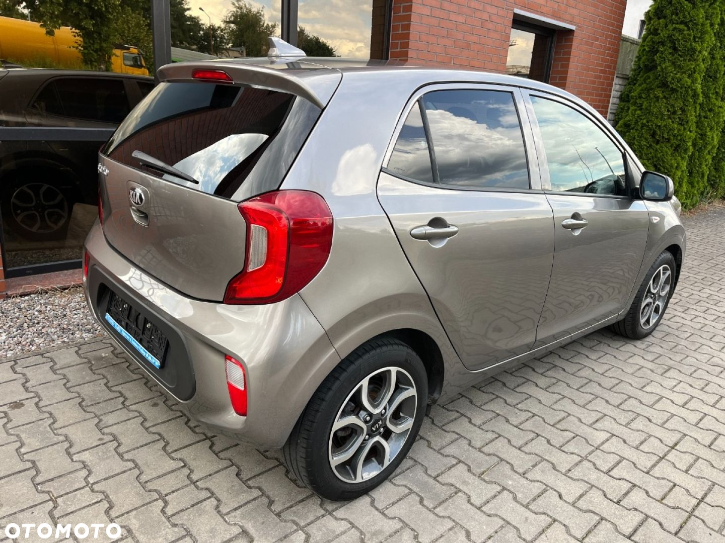 Kia Picanto 1.0 Dream-Team Edition - 4