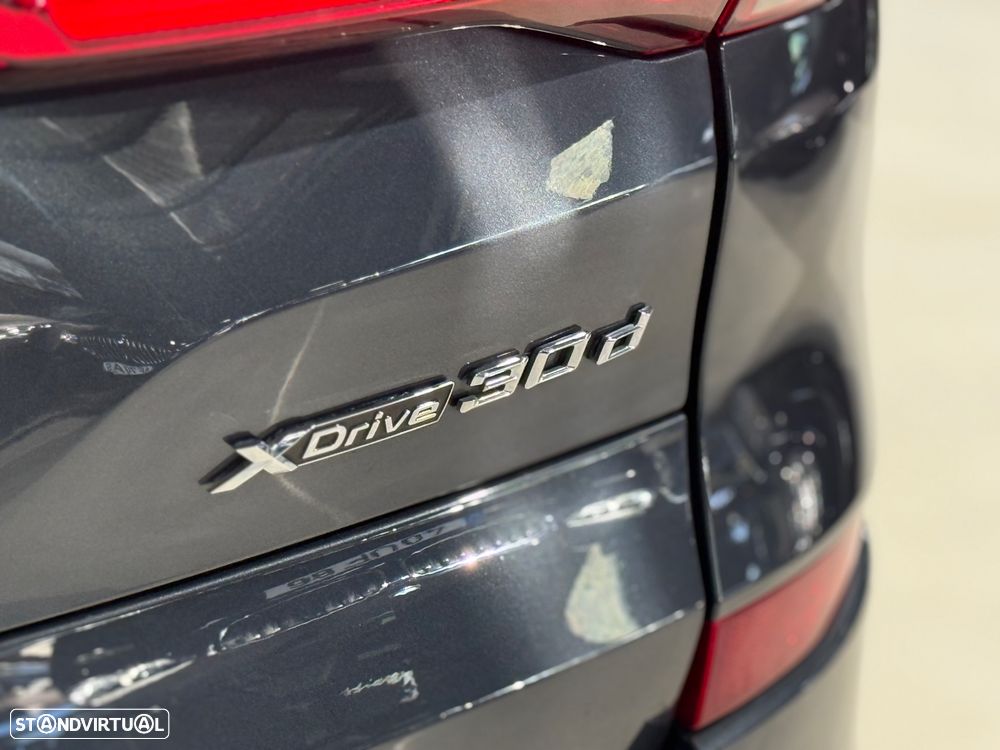 BMW X5 30 d xDrive Pack M - 52