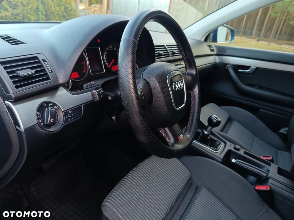 Audi A4 Limousine 1.8 T - 15