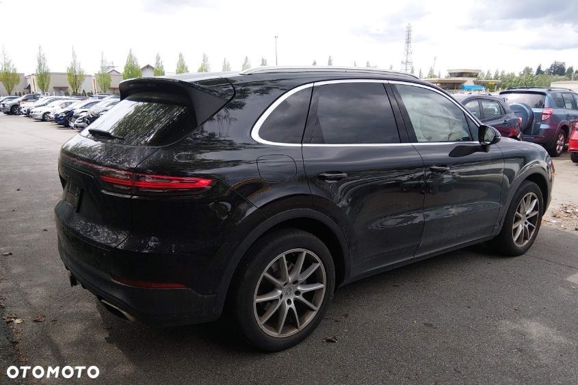 Porsche Cayenne Tiptronic S - 2