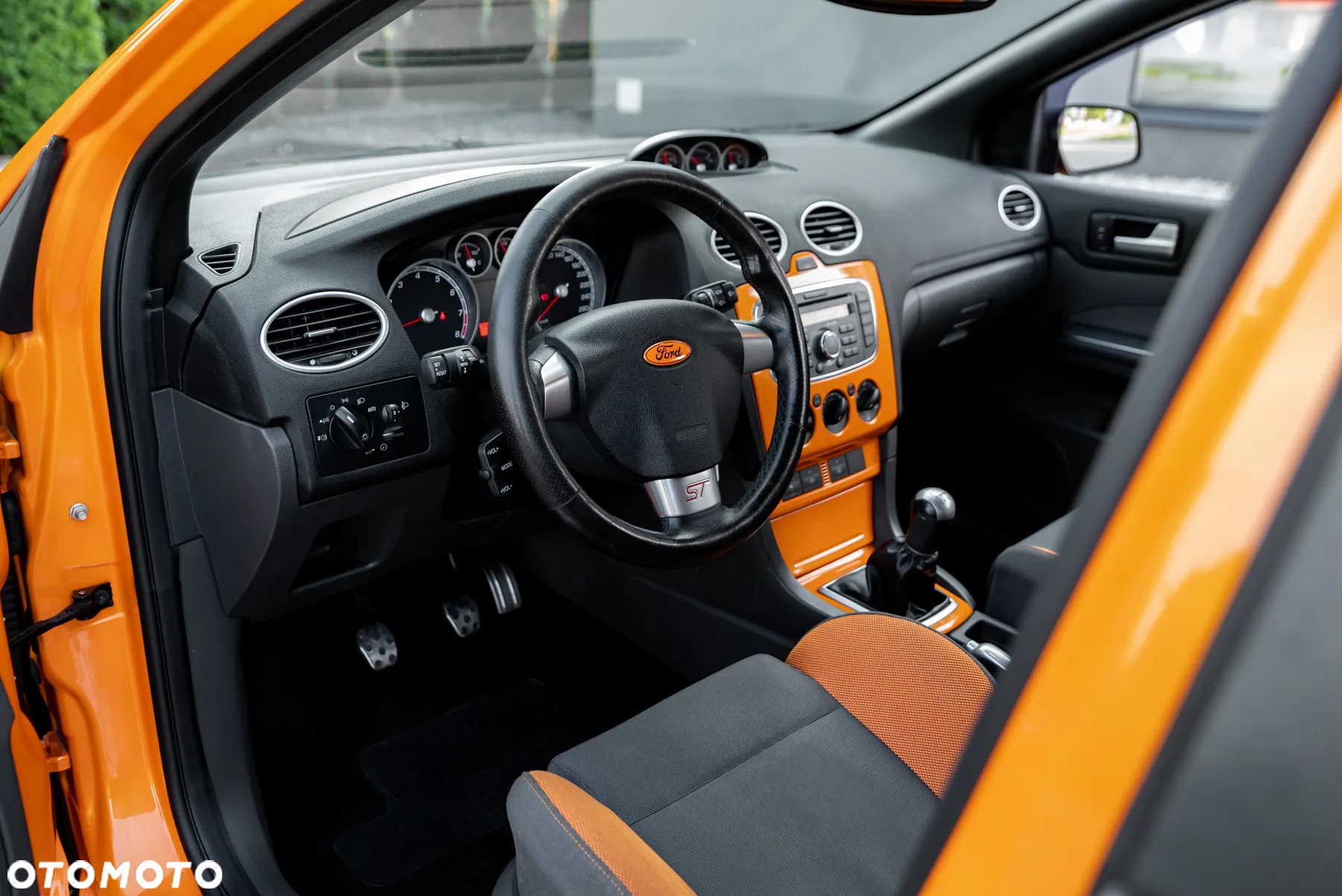 Ford Focus 2.5 ST - 19